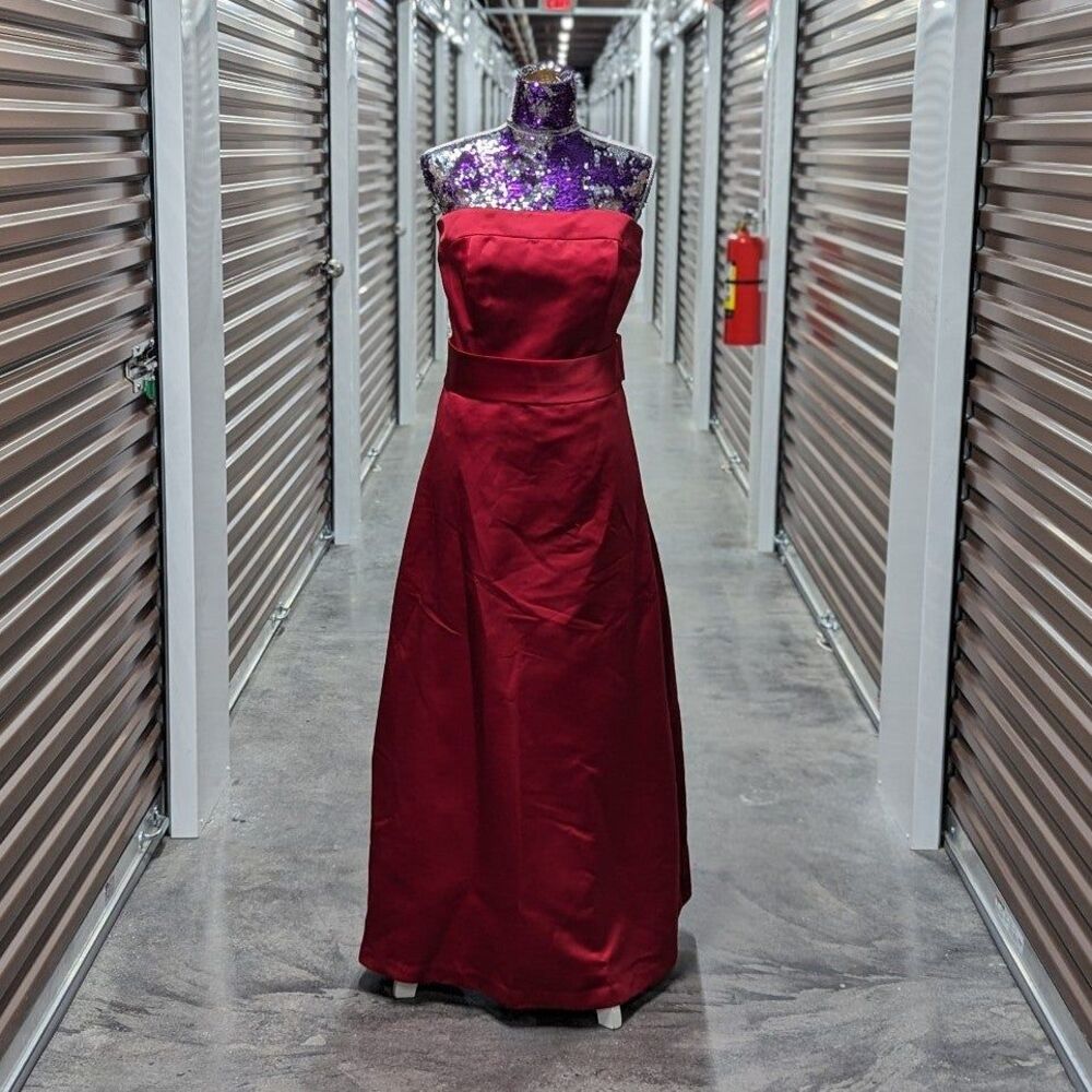 Old Money Red Satin Strapless A-Line Formal Prom Gown Bill Levkoff